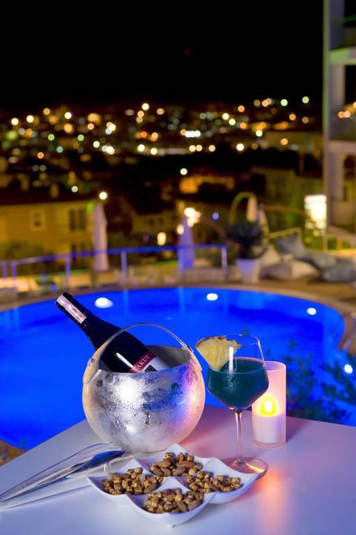 Kondo Suites Cesme Exterior foto